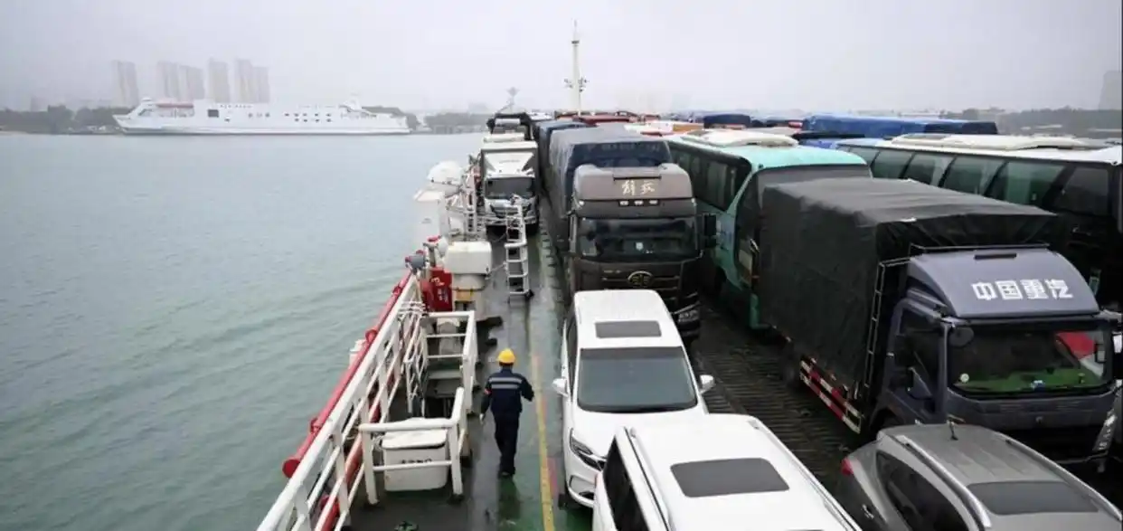 海南快递停运影响大:电商受限,商户叫苦,购物梦破碎