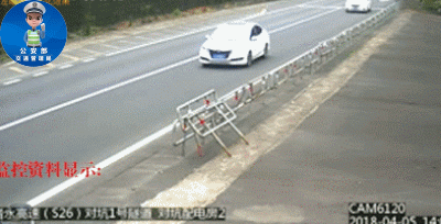 高速交通标志全知道:导流线、车道分界线、减速标线等要点