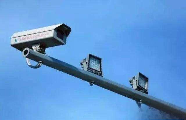 汽车车主必看!道路上不同摄像头的违章拍摄功能全解析