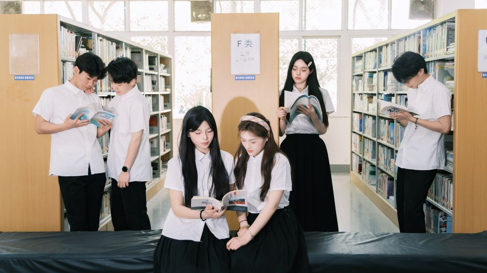 大学助学金申请攻略 2025新生必看