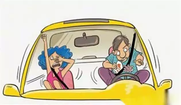 新手高速开车别只盯前车,视线放远更安全